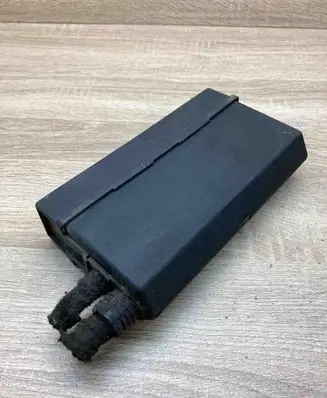 Opel Vectra B Other relay 90504296