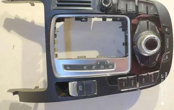 Audi A4 S4 B8 8K Head unit multimedia control 