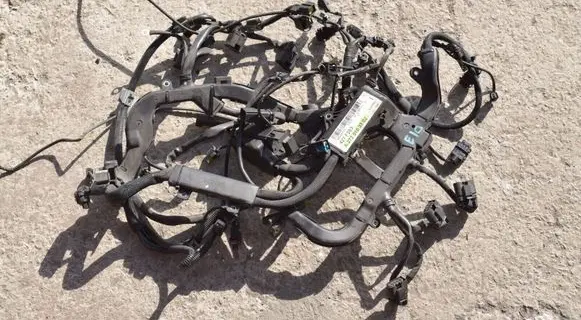 Mercedes-Benz S W221 Engine installation wiring loom A2721502433 M272