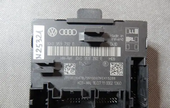 Audi Q3 8U Door control unit/module 8X0959792E