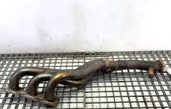 BMW 5 E39 Exhaust manifold 