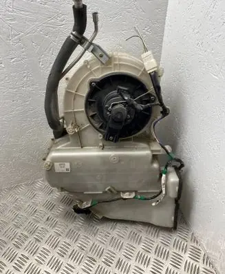 Toyota Avensis Verso Interior heater climate box assembly 4488005052 88500-44040