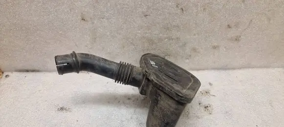 Intake resonator