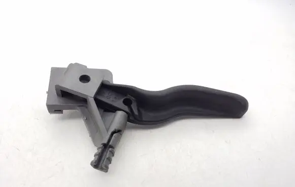Opel Zafira B Engine bonnet (hood) release handle 218186591
