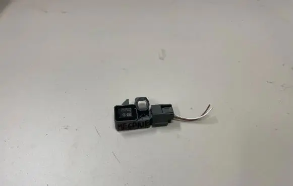 Renault Megane III Airbag deployment crash/impact sensor 988300005R