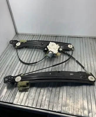 BMW 7 F01 F02 F03 F04 Front door window regulator with motor 7182085