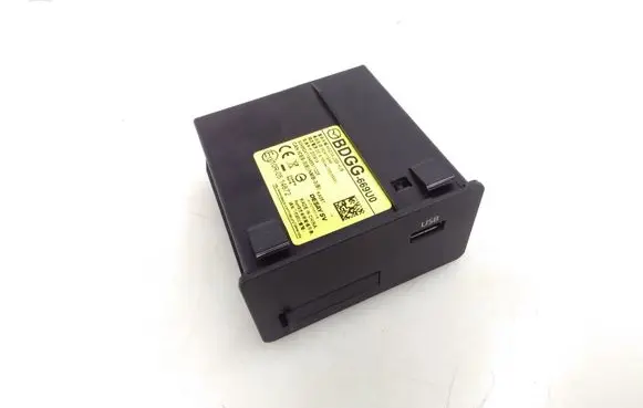 Mazda CX-30 USB control unit BDGG669U0