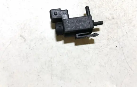 Volvo V70 Turbo solenoid valve 30611668 72224010