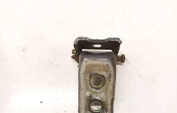 Citroen C5 Front door upper hinge 