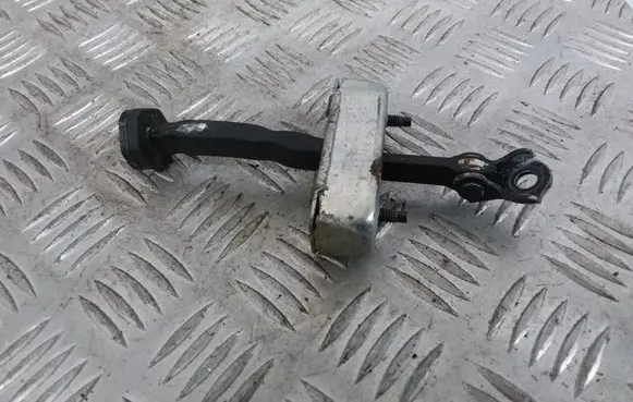 Toyota Avensis T270 Rear door check strap stopper 445RLES05