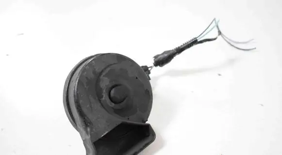 Land Rover Freelander 2 - LR2 Horn signal 6H5213A803AC