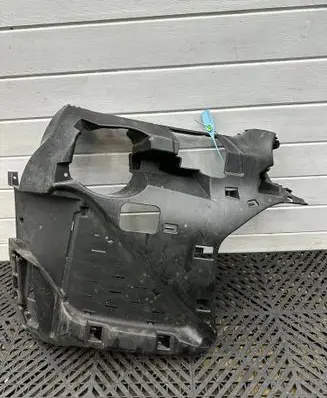 BMW X2 F39 Front bumper mounting bracket 8069092 962923R 11460913