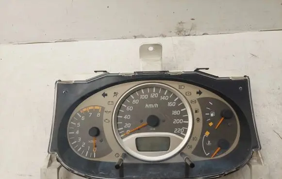 Nissan Almera Tino Speedometer (instrument cluster) BU0000911618 0911618 J1BU000