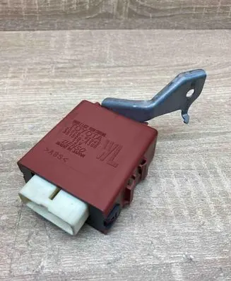 Toyota Yaris Door control unit/module 8597052040 0515004300