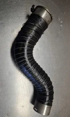 BMW 1 F20 F21 Intercooler hose/pipe S21629A