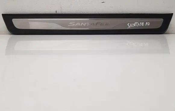 Hyundai Santa Fe Front sill trim cover 858832W500 858842W500