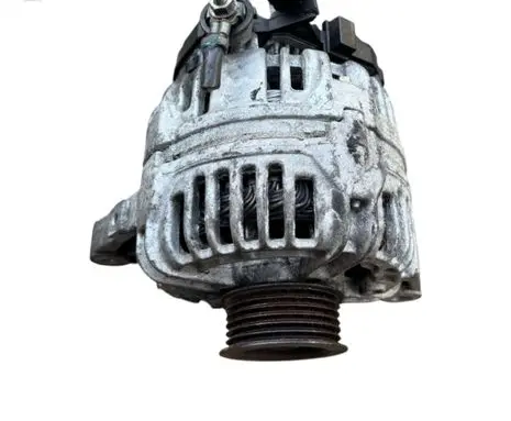 Toyota Yaris Generator/alternator 270600D030B