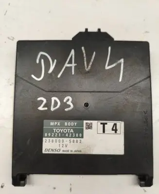 Toyota RAV 4 (XA40) Comfort/convenience module 8922142300 2380005882