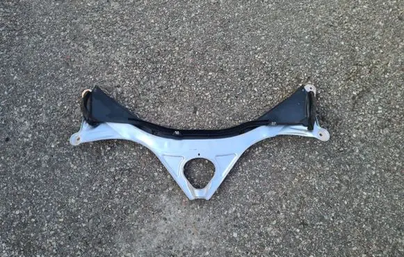 Audi A6 S6 C7 4G Front strut bar 4G0805645C