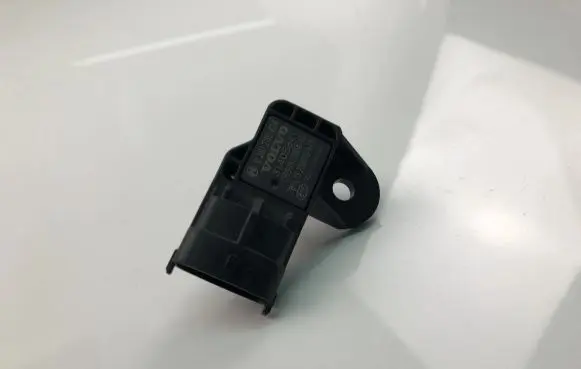 Volvo V60 Mass air flow meter 31405341