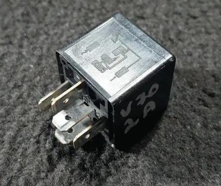 Volvo V70 Other relay 9441160 V23134A52X345