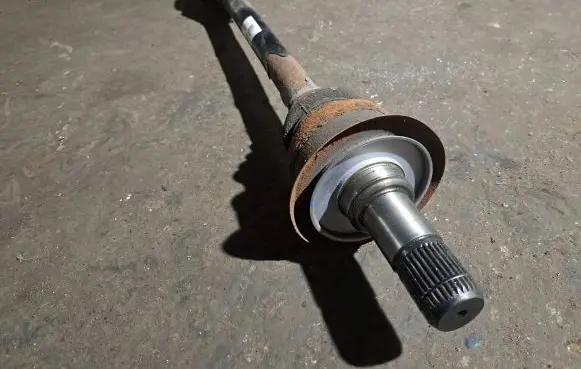BMW X5 E70 Rear driveshaft 105381