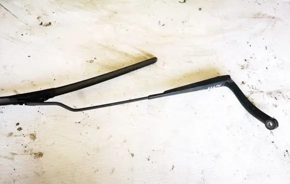 Peugeot 307 Front wiper blade arm 9634509280