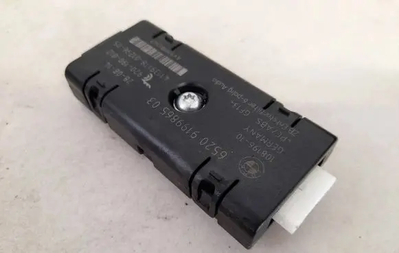 BMW 5 GT F07 Antenna control unit 6520919986503 108196-10