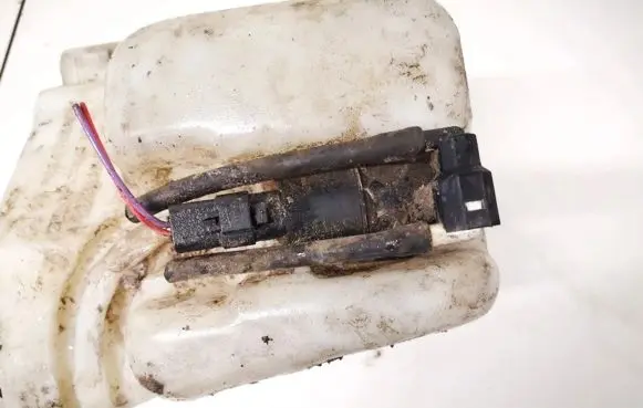 Citroen C8 Windscreen/windshield washer pump