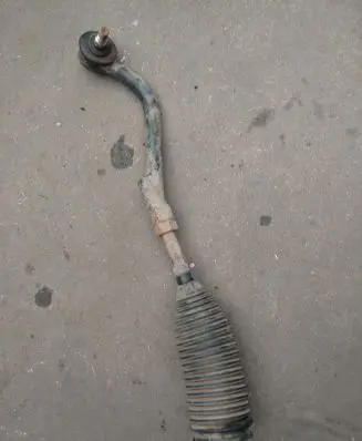 Hyundai Santa Fe Steering tie rod 