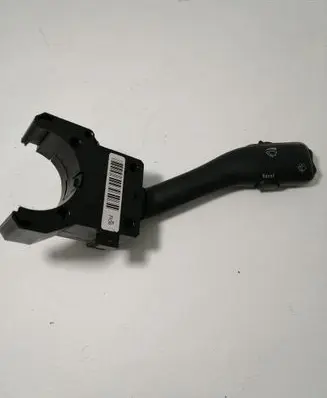 Volkswagen PASSAT B5.5 Wiper control stalk CZKO301202022 4BO953503G