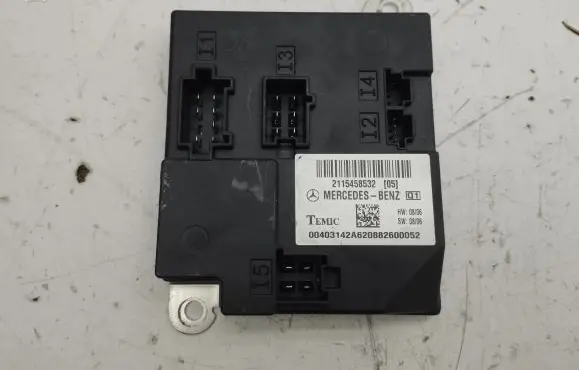 Mercedes-Benz E W211 Comfort/convenience module 2115458532