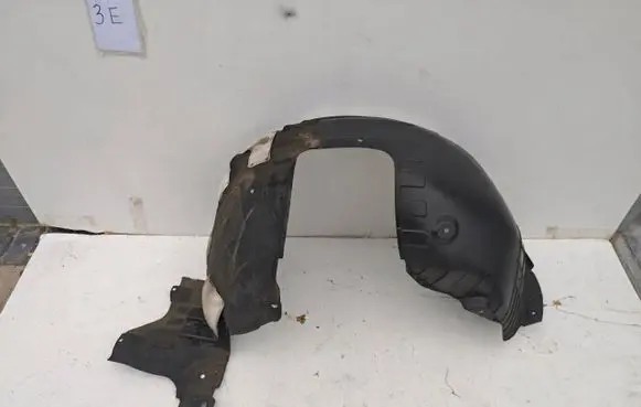 Hyundai Genesis Front wheel arch liner splash guards 86813G9500