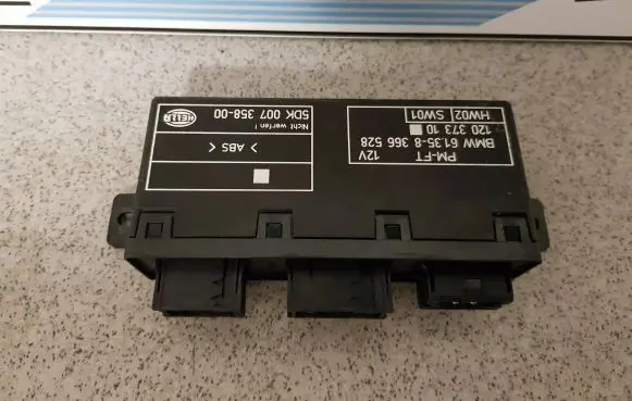 BMW 7 E38 Door control unit/module 61358366528 12037310