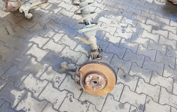 Honda CR-V Front wheel hub