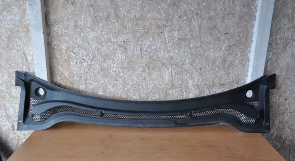 Peugeot RCZ Wiper trim