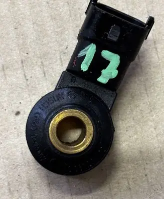 Alfa Romeo Giulietta Detonation knock sensor 0261231173