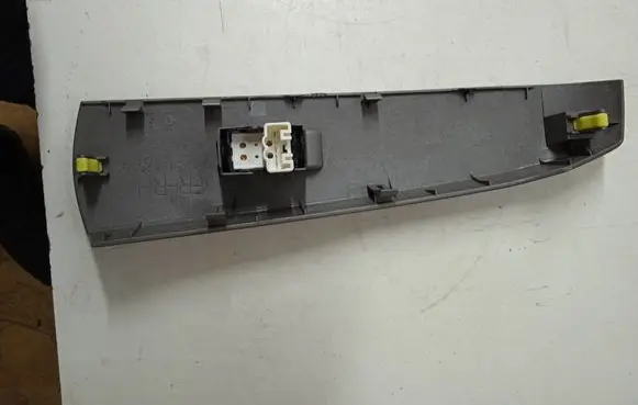 Toyota Prius (XW20) Front door window switch trim 7423147080