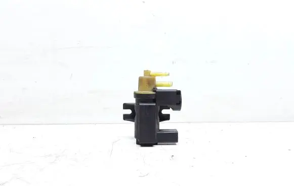 Volvo V60 Turbo solenoid valve 70232502 31293964