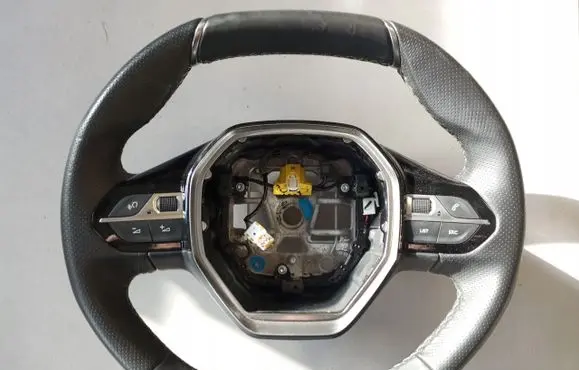 Peugeot 2008 II Steering wheel BUKS251P