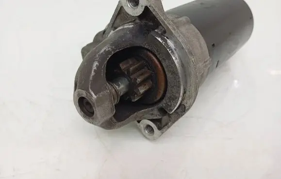 BMW 5 E60 E61 Starter motor 7796892 12417796892-02 0001115046