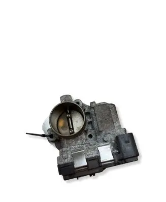 Volkswagen Golf VII Throttle body valve 04C133062C