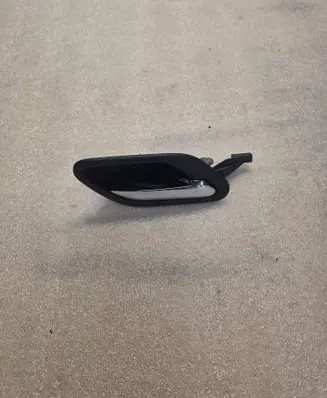 BMW 7 E38 Rear door interior handle 8125514