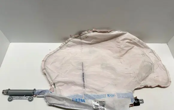 Mercedes-Benz C AMG W205 Front door airbag A2058604801 A2058603402