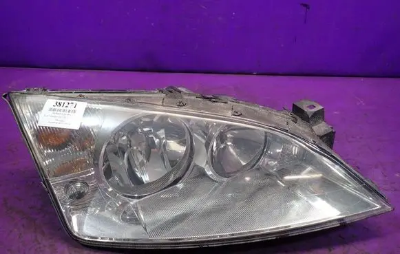 Ford Mondeo Mk III Headlight/headlamp 1S71-13005-AM