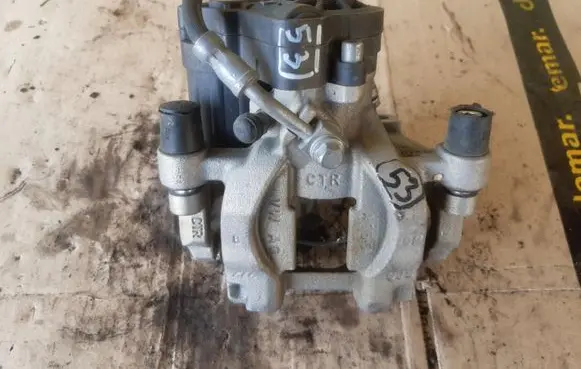 Volkswagen Tiguan Rear brake caliper 3Q0615406