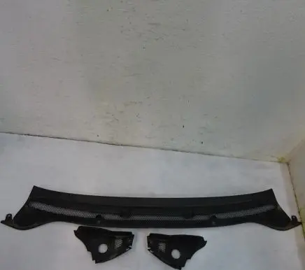 Opel Astra J Wiper trim 13267105