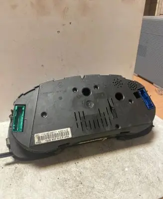 Skoda Octavia Mk1 (1U) Speedometer (instrument cluster) 1U0920810F 110080058017 88311322