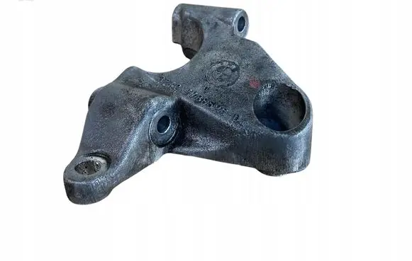 BMW 5 E60 E61 Power steering pump mounting bracket 7788596