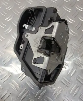 BMW 1 E81 E87 Rear door lock 7202147
